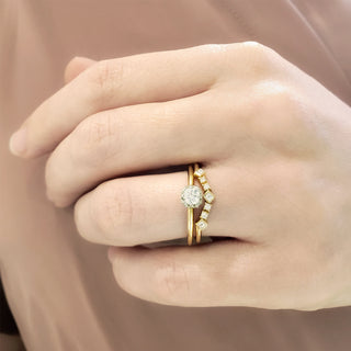 Ribbon Crown Diamond Ring | 18k | 0.25CT