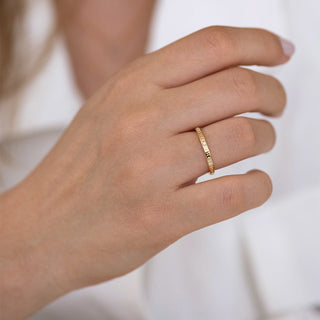 Diamond Moon Phase Thin Ring