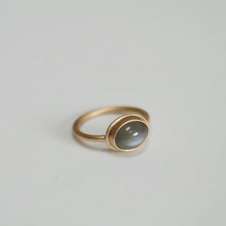14k Gray Moonstone Cabochon Ring