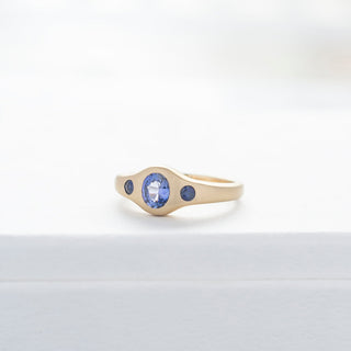 No.01 'Archive' 1.06ct Blue Sapphire Signet Bombe Ring - Anne Sportun Fine Jewellery