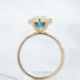 No.37 'Archive' 5.13ct Blue Zircon Ring