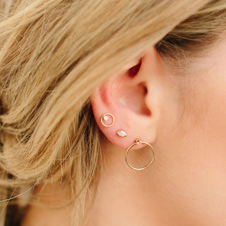 Small Circle Prong Diamond Studs | 14k - Anne Sportun Fine Jewellery