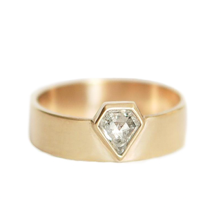 14k Shield Diamond Ring - Final Sale - Anne Sportun Fine Jewellery