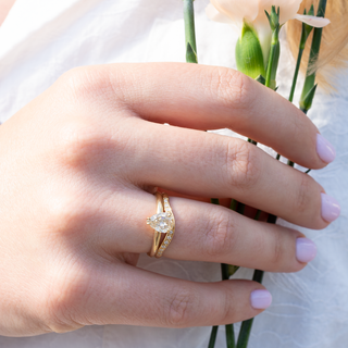 Diamond Wave Cup Jacket Band - Anne Sportun Fine Jewellery